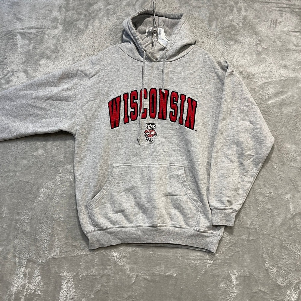 Wisconsin Badgers Hoodie Mens XL Gray Pullover Sweatshirt No Size Tag